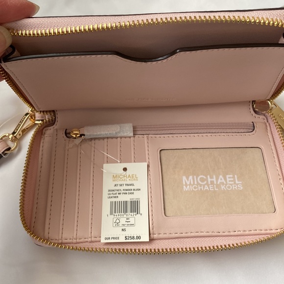 Michael Kors Wristlet/Wallet Jet Set Travel In Pink Pebbled Leather NWT - Picture 4 of 5